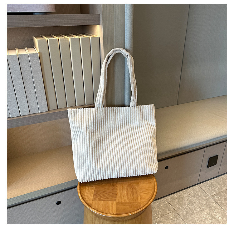 Solid Color Retro Corduroy Fashion Design Shoulder Bag - Image 4